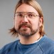 Erityisopettaja Juho Niskasen puolivartalokuva